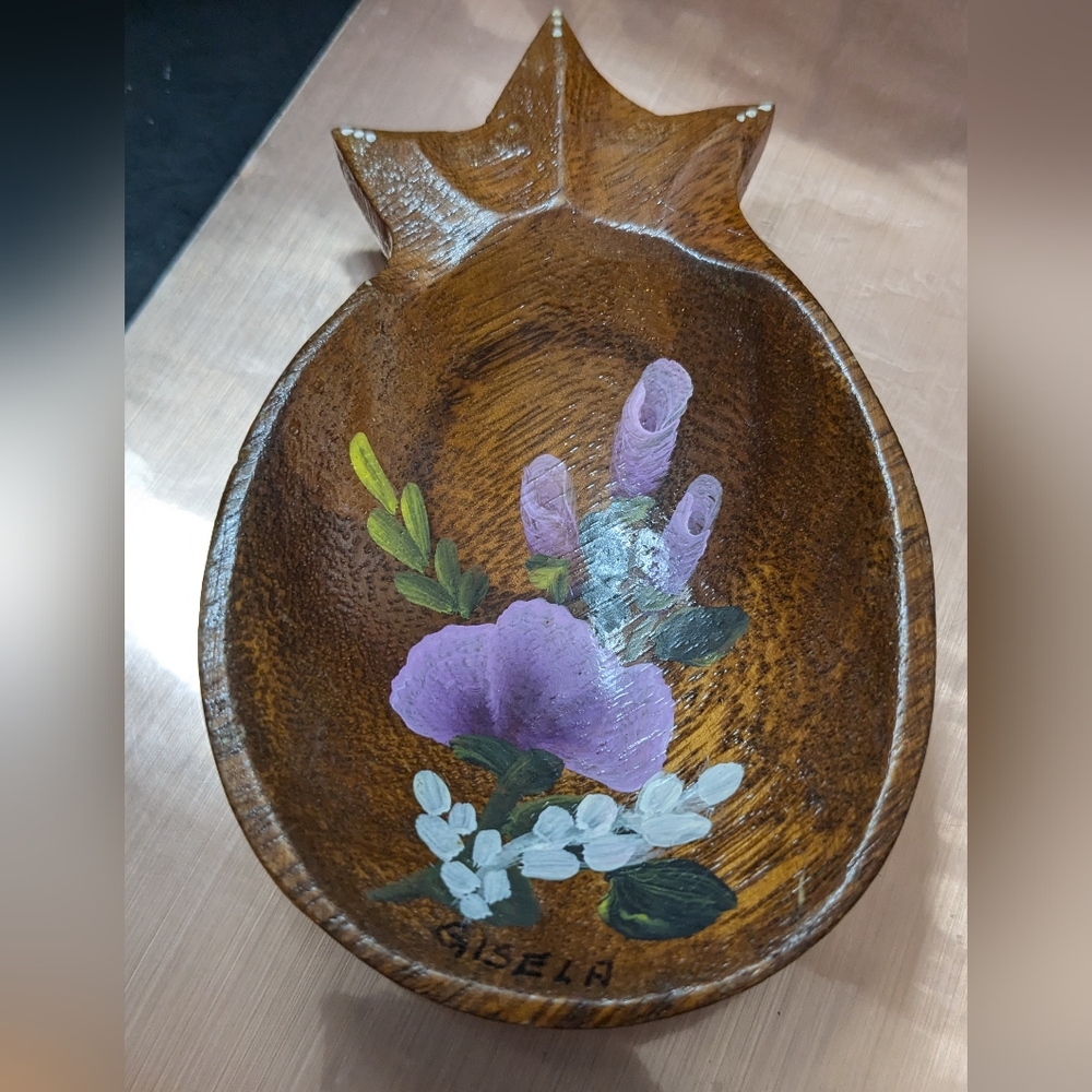 Vintage Hand Carved Hawaiian Monkey Pod Wood Pineapple Small Dish